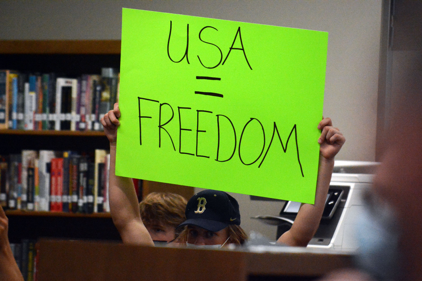 Baraboo students protest masks